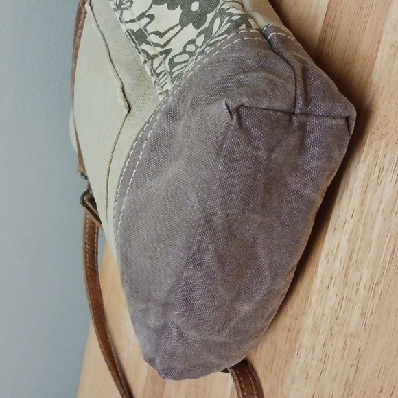 Mini Canvas Crossbody Bag Handmade - Picture 10 of 14